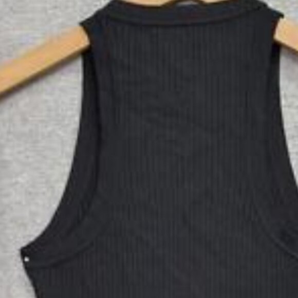 ARITZIA Stunning Jody Bodycon Dress! - Picture 3 of 5